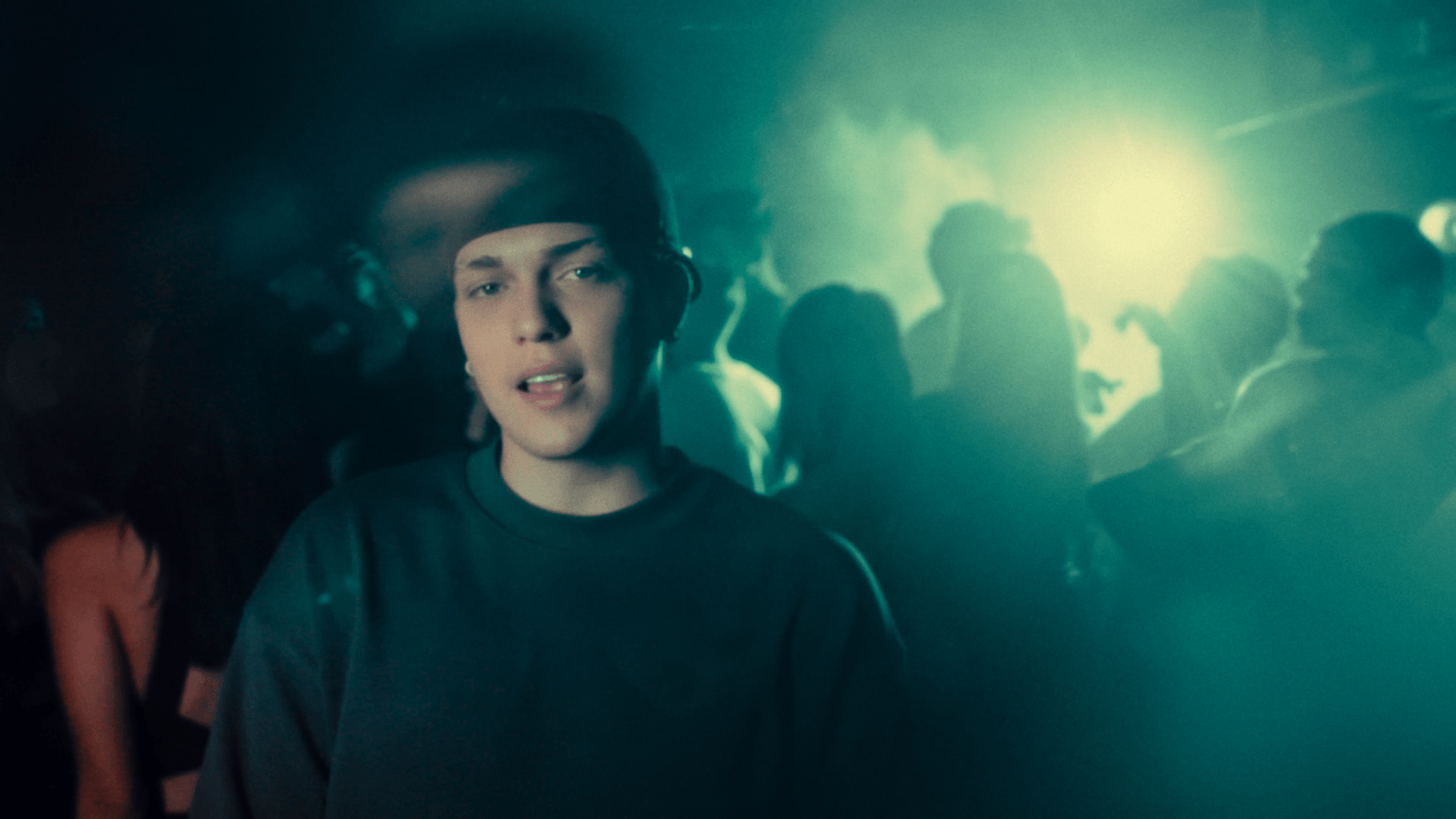 featured image thumbnail for post PÉGATE