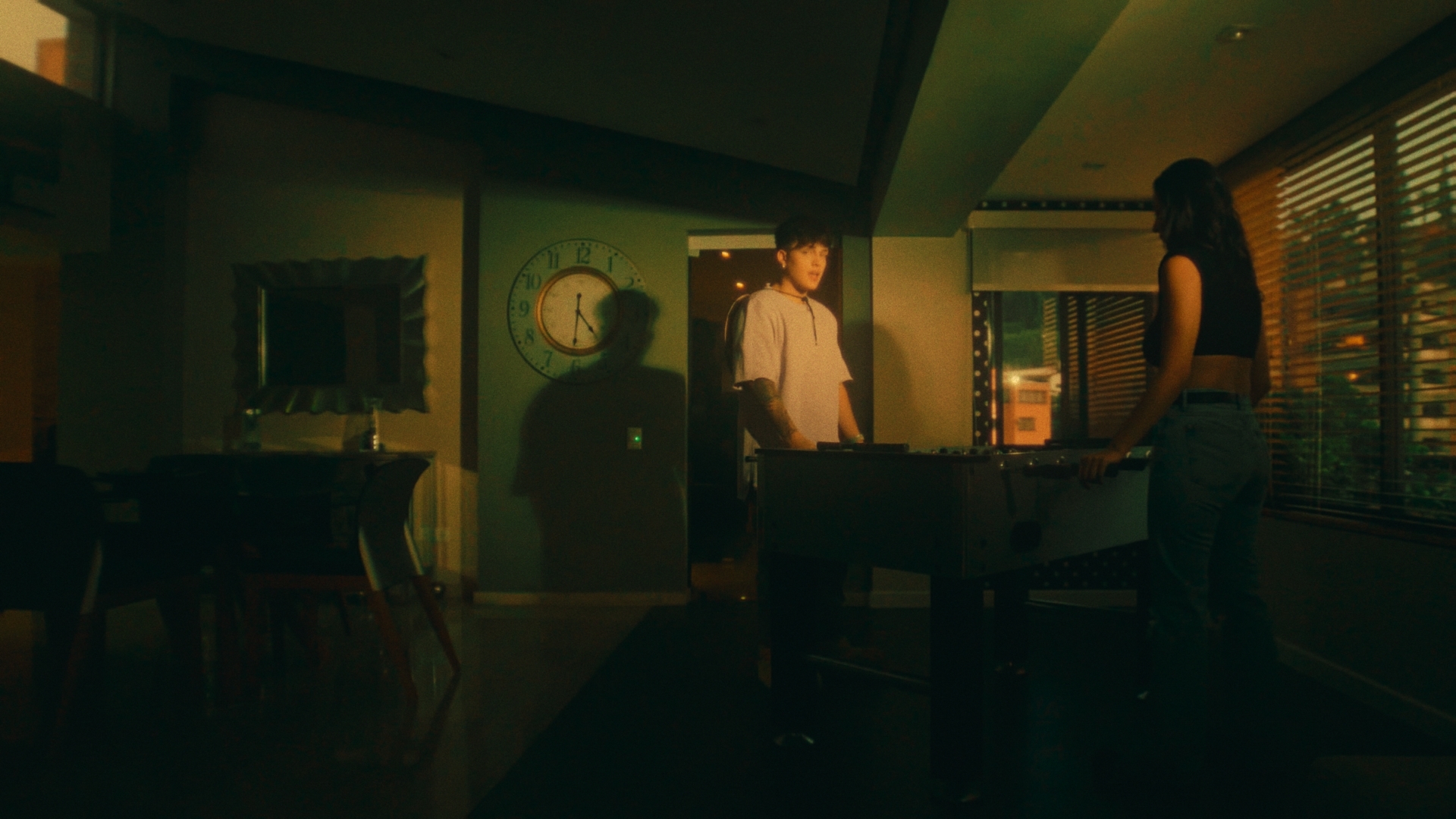 featured image thumbnail for post PA' QUE ABUSES