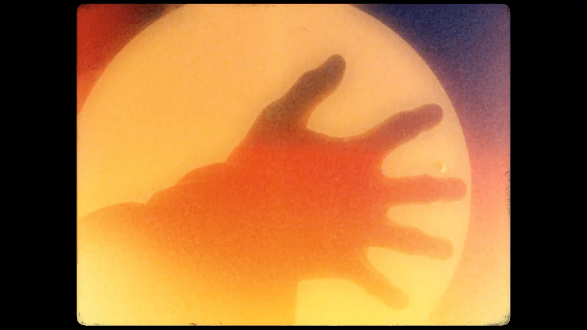 featured image thumbnail for post Soñándola